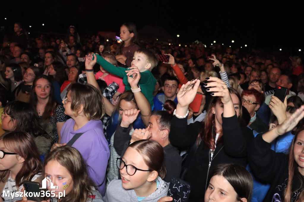 Fotorelacja: Muzyczne pożegnanie Wakacji w Myszkowie cz. 2