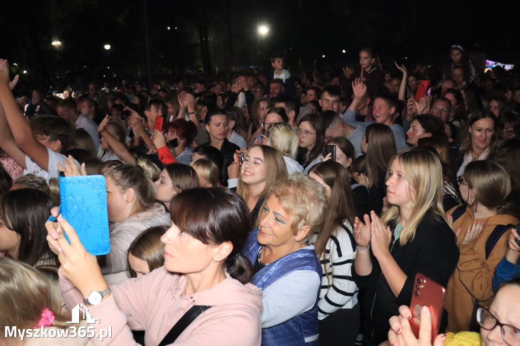 Fotorelacja: Muzyczne pożegnanie Wakacji w Myszkowie cz. 2