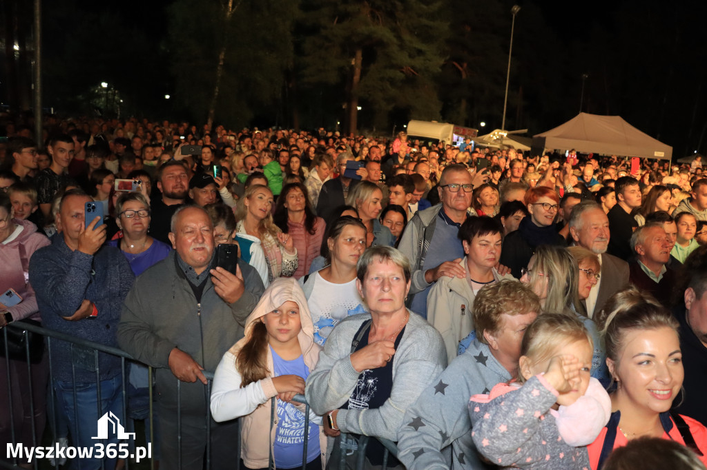 Fotorelacja: Muzyczne pożegnanie Wakacji w Myszkowie cz. 2