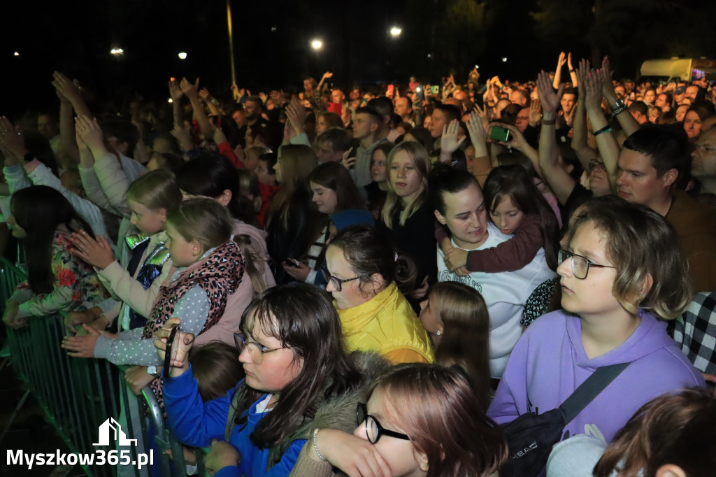 Fotorelacja: Muzyczne pożegnanie Wakacji w Myszkowie cz. 2