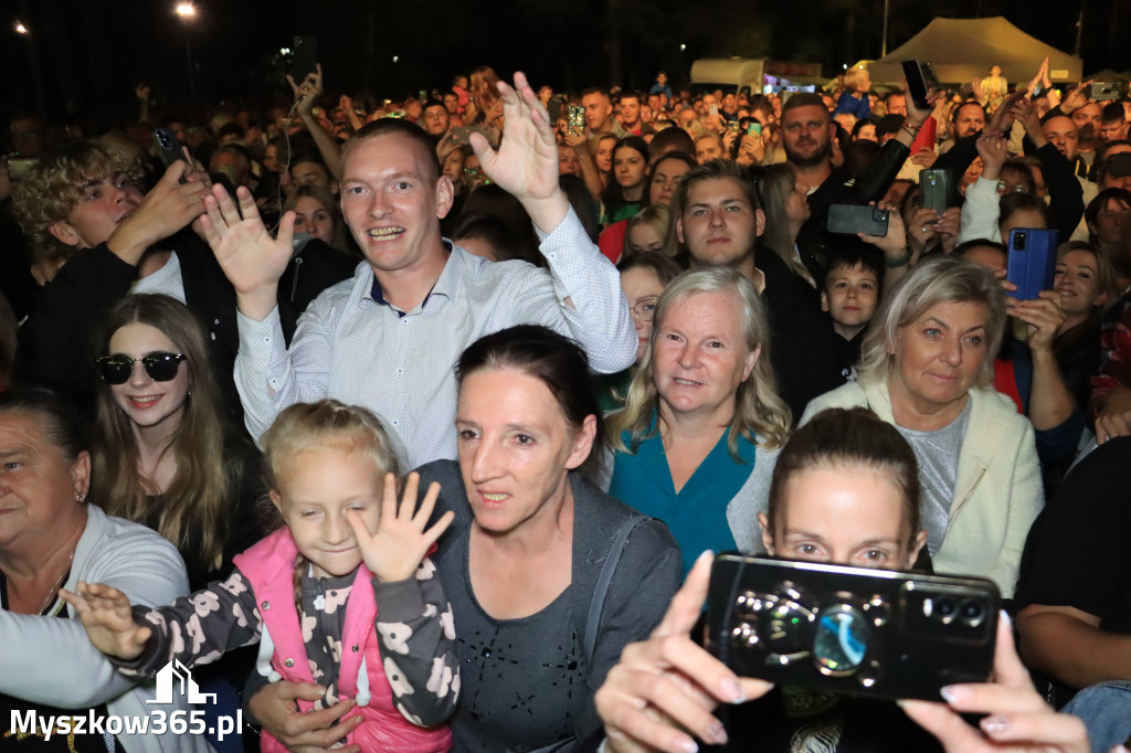 Fotorelacja: Muzyczne pożegnanie Wakacji w Myszkowie cz. 2