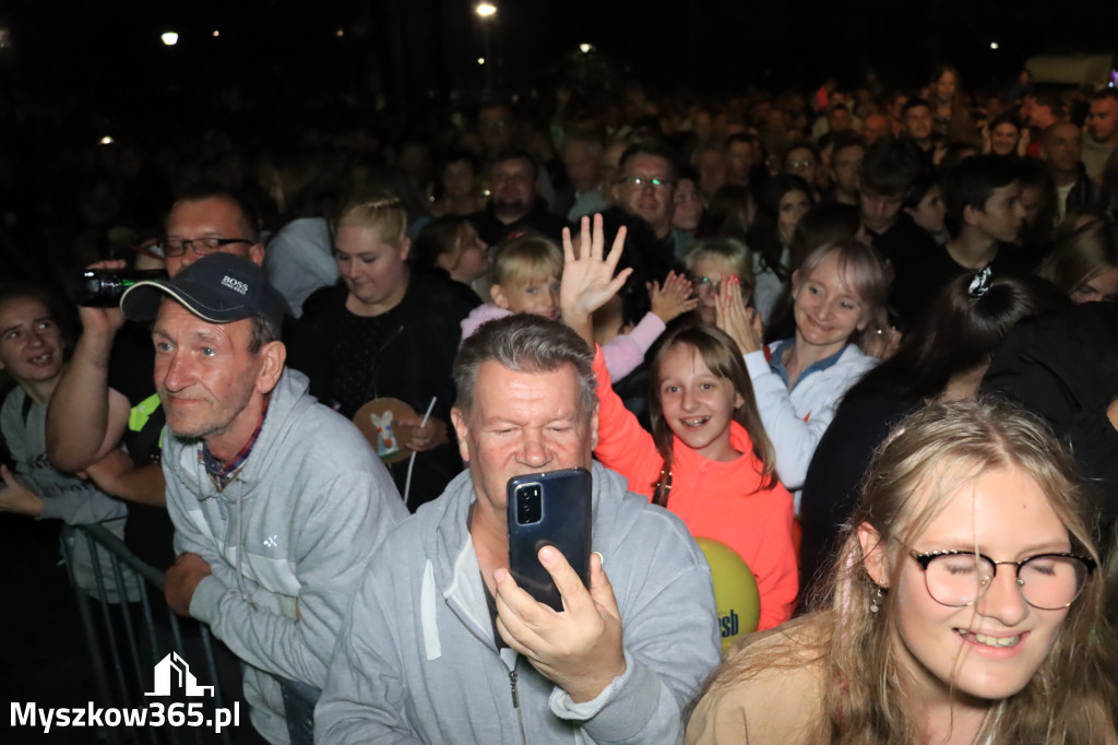 Fotorelacja: Muzyczne pożegnanie Wakacji w Myszkowie cz. 2