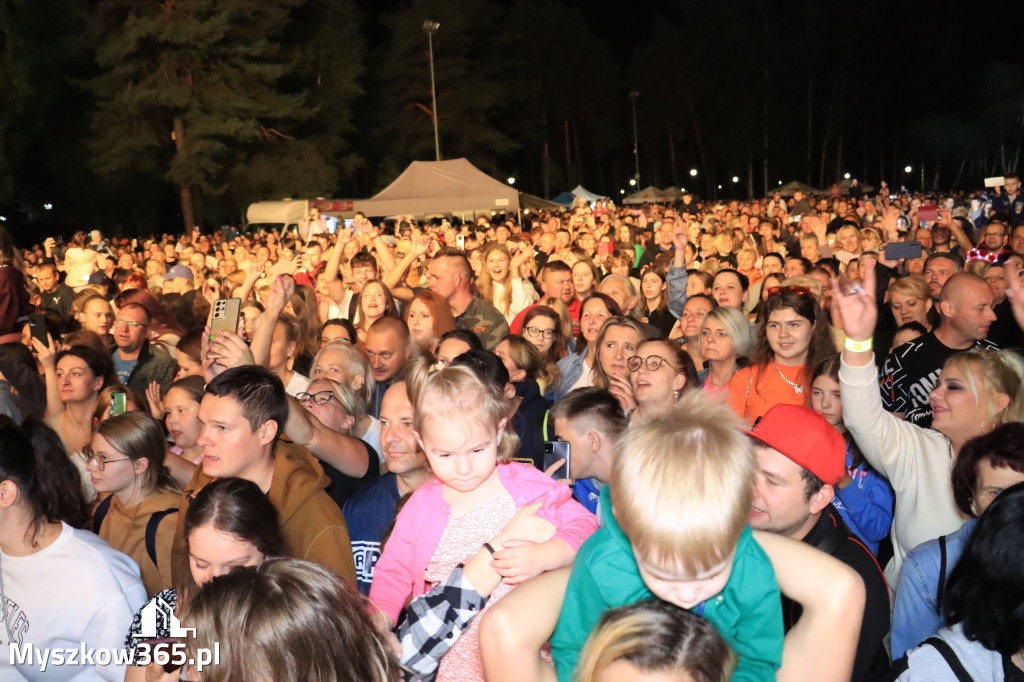 Fotorelacja: Muzyczne pożegnanie Wakacji w Myszkowie cz. 2