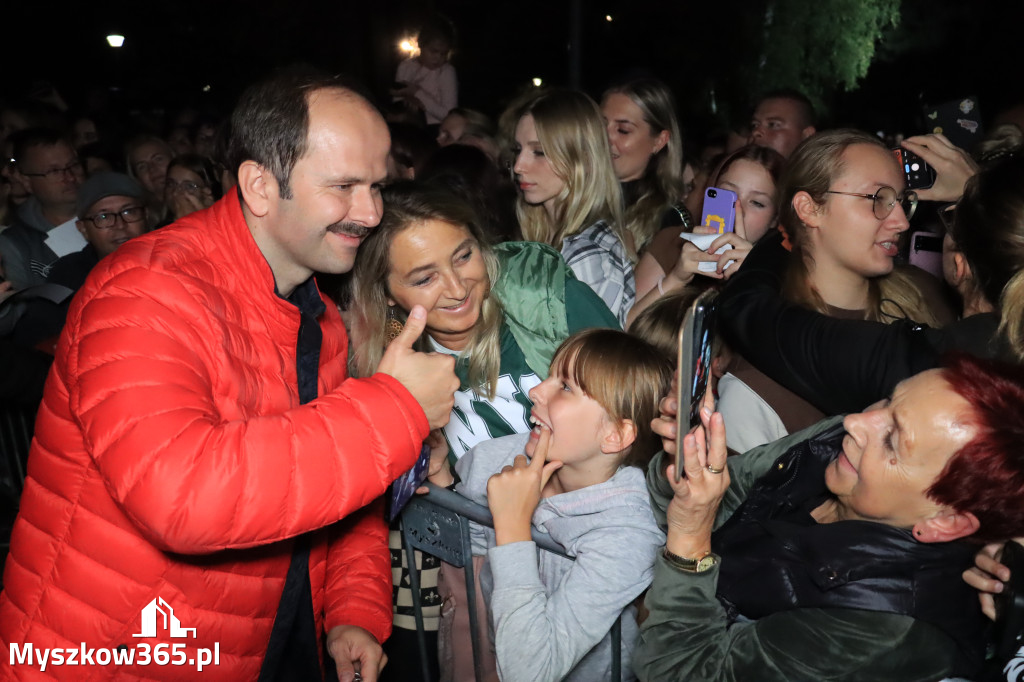 Fotorelacja: Muzyczne pożegnanie Wakacji w Myszkowie cz. 2