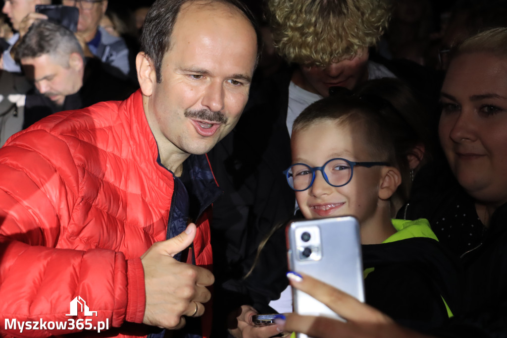 Fotorelacja: Muzyczne pożegnanie Wakacji w Myszkowie cz. 2