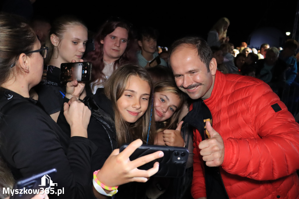 Fotorelacja: Muzyczne pożegnanie Wakacji w Myszkowie cz. 2