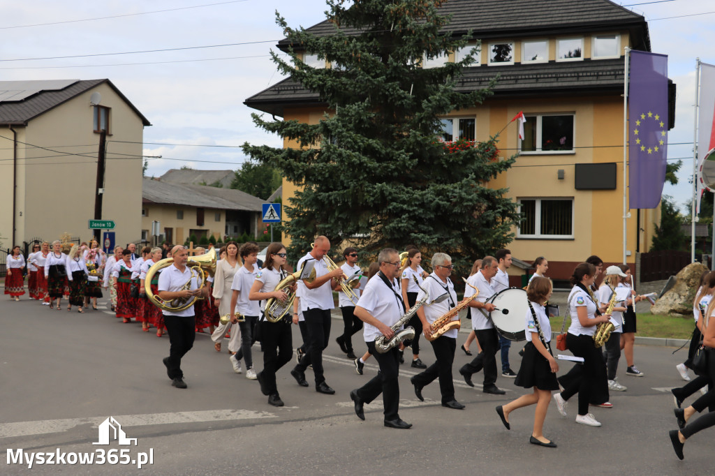 Fotorelacja: Dożynki Gminno-Parafialne w Niegowie cz. 1