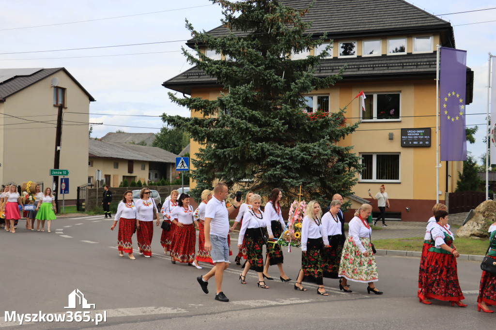 Fotorelacja: Dożynki Gminno-Parafialne w Niegowie cz. 1