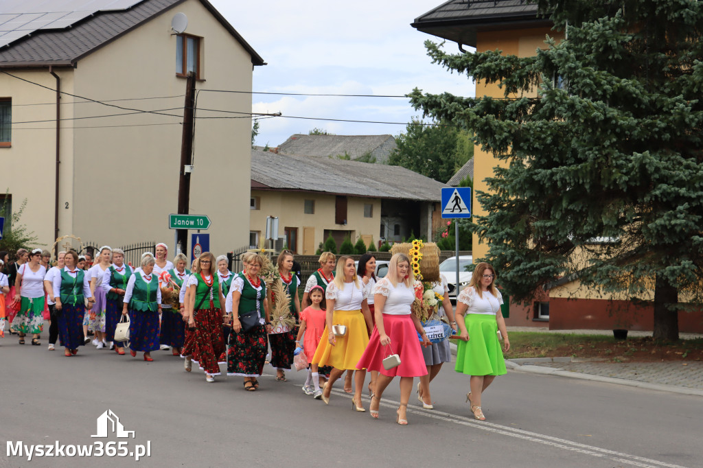 Fotorelacja: Dożynki Gminno-Parafialne w Niegowie cz. 1