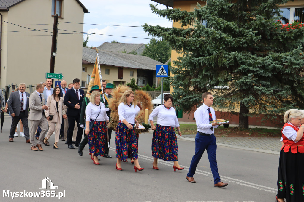 Fotorelacja: Dożynki Gminno-Parafialne w Niegowie cz. 1