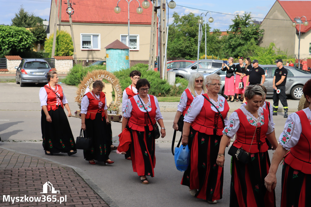 Fotorelacja: Dożynki Gminno-Parafialne w Niegowie cz. 1