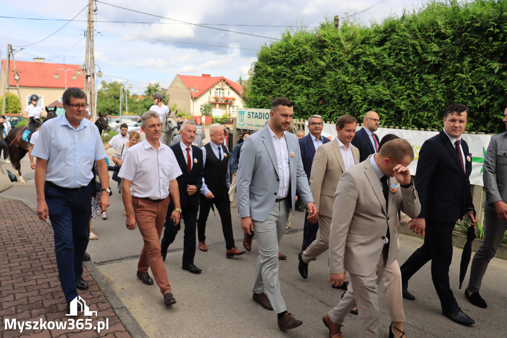 Fotorelacja: Dożynki Gminno-Parafialne w Niegowie cz. 1