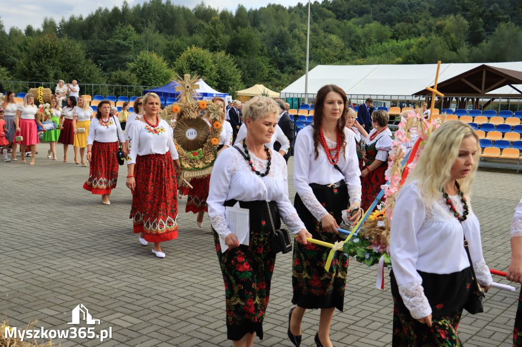 Fotorelacja: Dożynki Gminno-Parafialne w Niegowie cz. 1