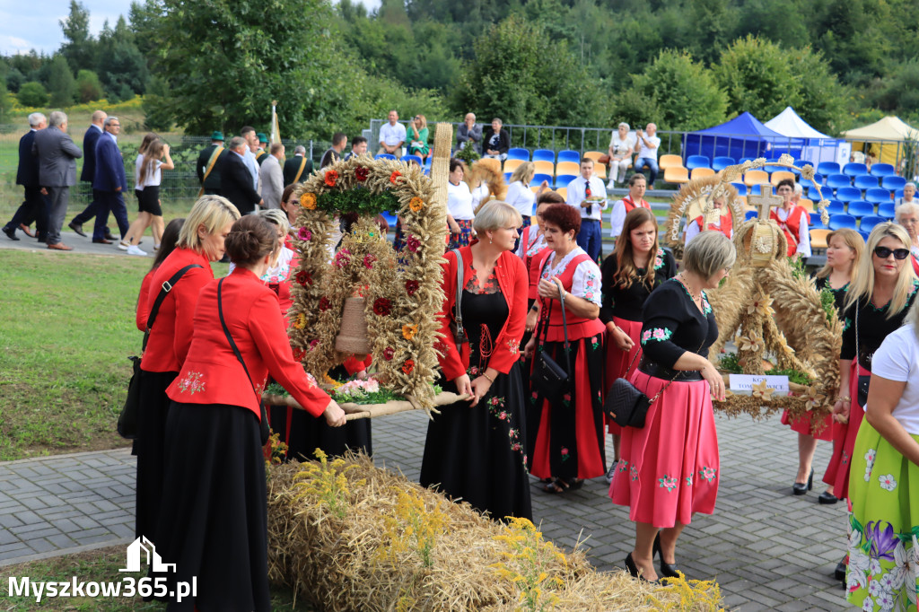 Fotorelacja: Dożynki Gminno-Parafialne w Niegowie cz. 1