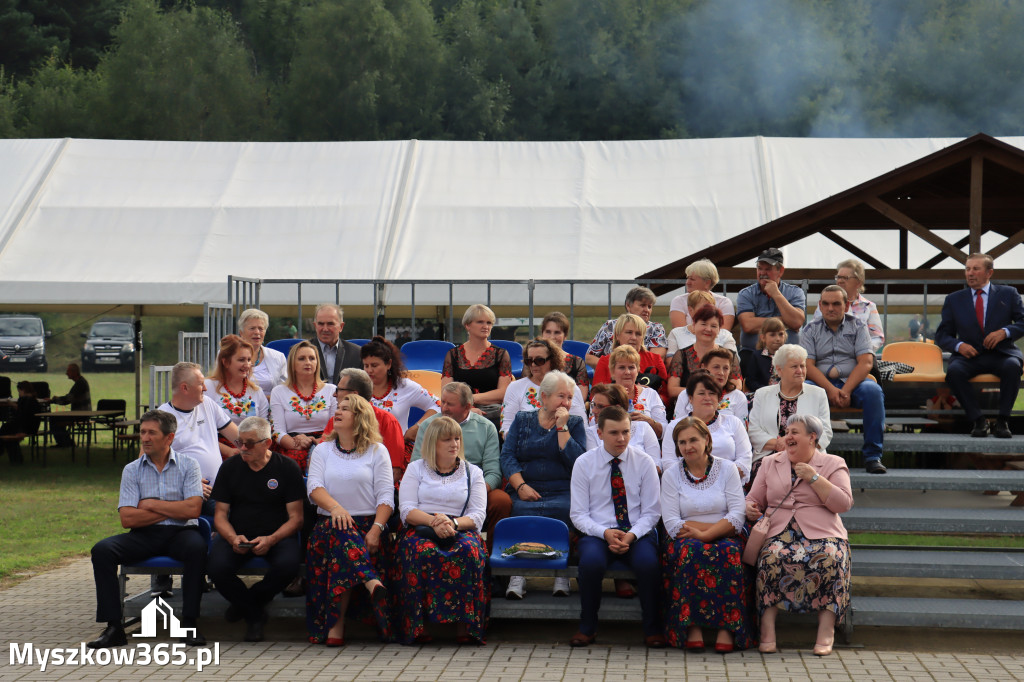 Fotorelacja: Dożynki Gminno-Parafialne w Niegowie cz. 1