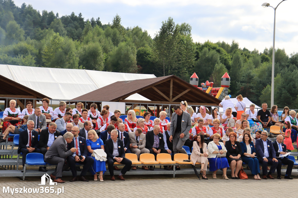 Fotorelacja: Dożynki Gminno-Parafialne w Niegowie cz. 1