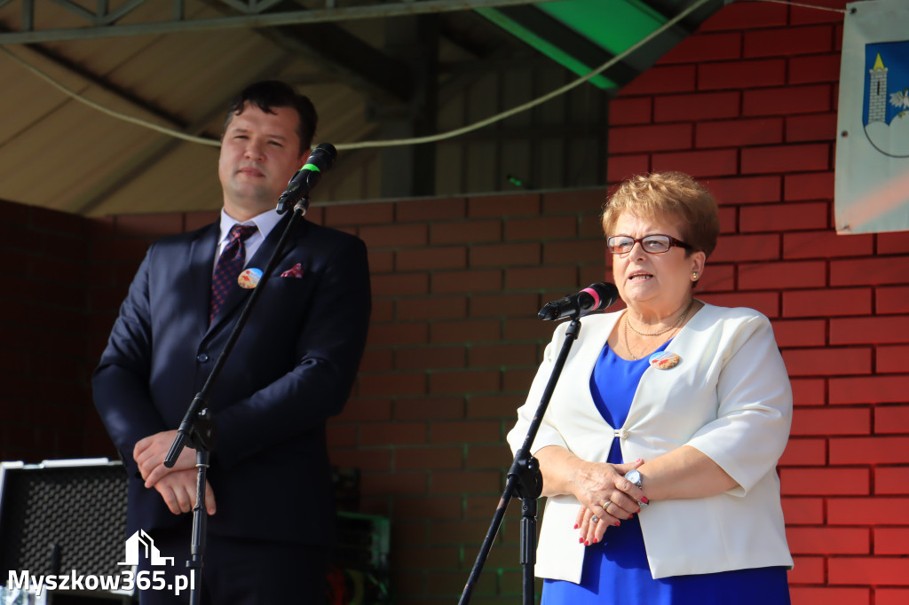 Fotorelacja: Dożynki Gminno-Parafialne w Niegowie cz. 1