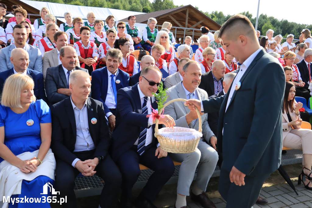 Fotorelacja: Dożynki Gminno-Parafialne w Niegowie cz. 1