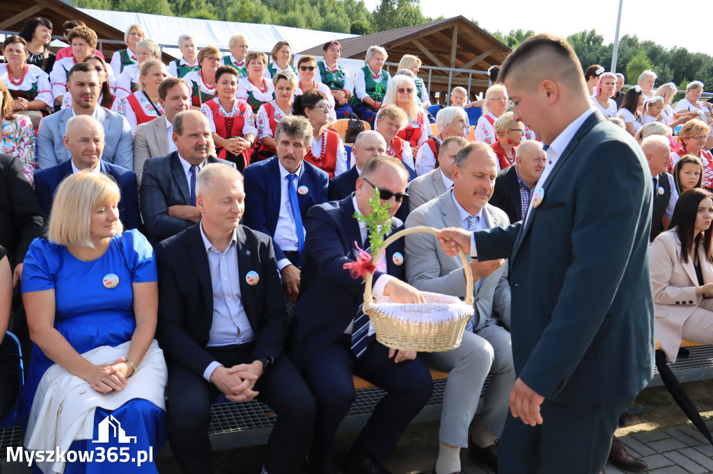 Fotorelacja: Dożynki Gminno-Parafialne w Niegowie cz. 1