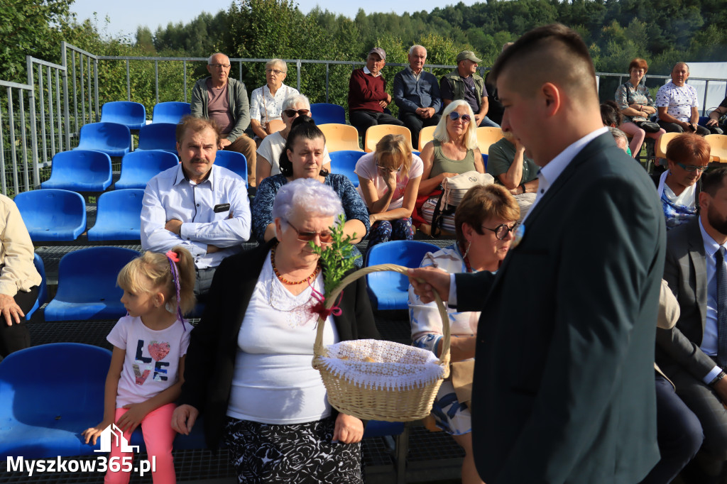 Fotorelacja: Dożynki Gminno-Parafialne w Niegowie cz. 1