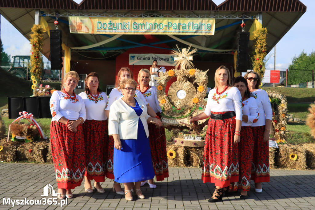 Fotorelacja: Dożynki Gminno-Parafialne w Niegowie cz. 1