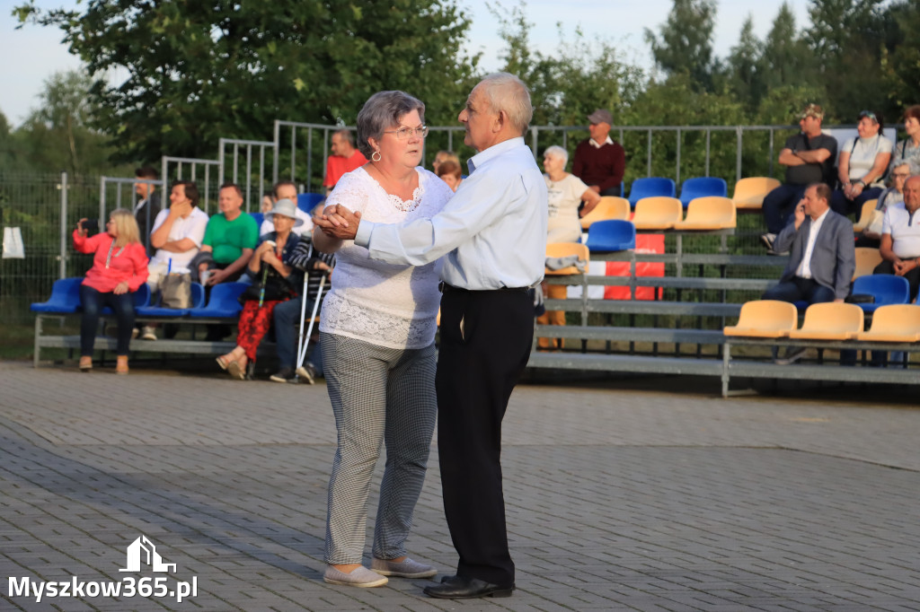 Fotorelacja: Dożynki Gminno-Parafialne w Niegowie cz. 2