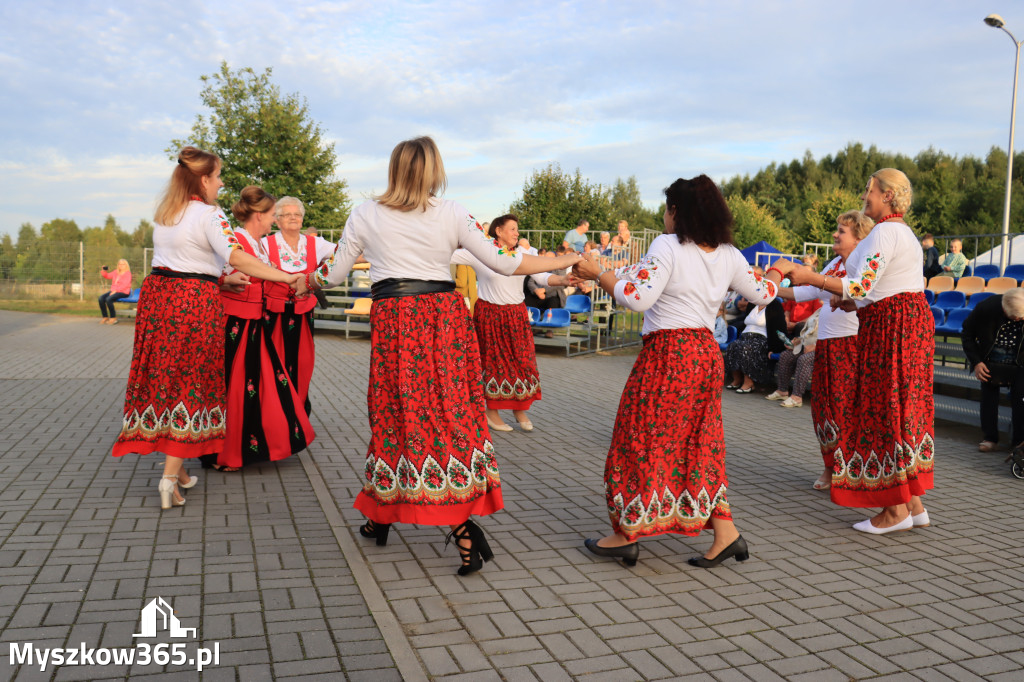 Fotorelacja: Dożynki Gminno-Parafialne w Niegowie cz. 2