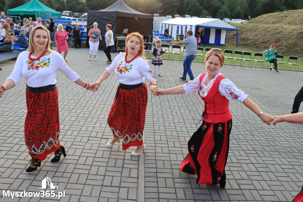 Fotorelacja: Dożynki Gminno-Parafialne w Niegowie cz. 2