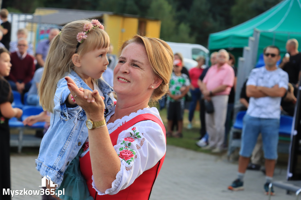 Fotorelacja: Dożynki Gminno-Parafialne w Niegowie cz. 2