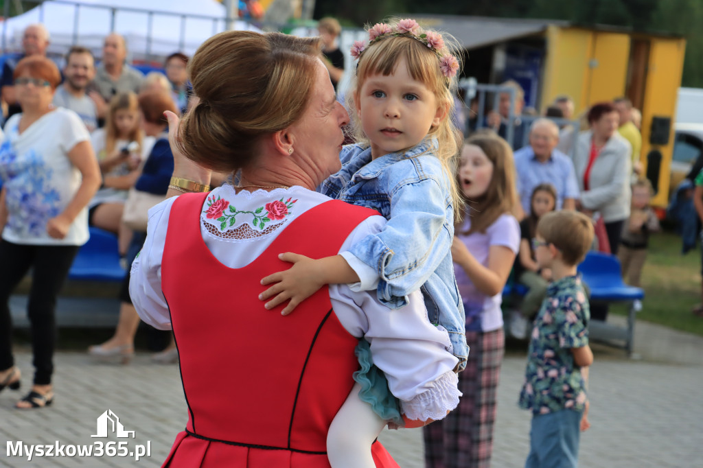 Fotorelacja: Dożynki Gminno-Parafialne w Niegowie cz. 2