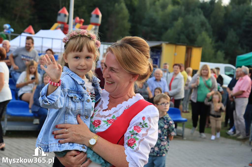 Fotorelacja: Dożynki Gminno-Parafialne w Niegowie cz. 2