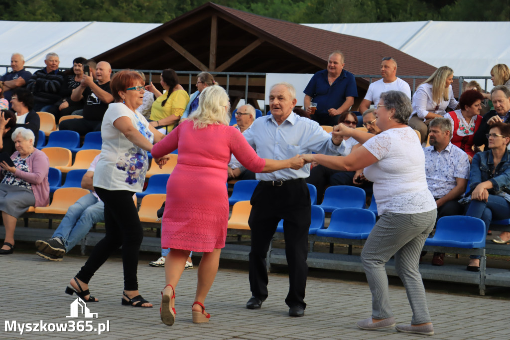 Fotorelacja: Dożynki Gminno-Parafialne w Niegowie cz. 2