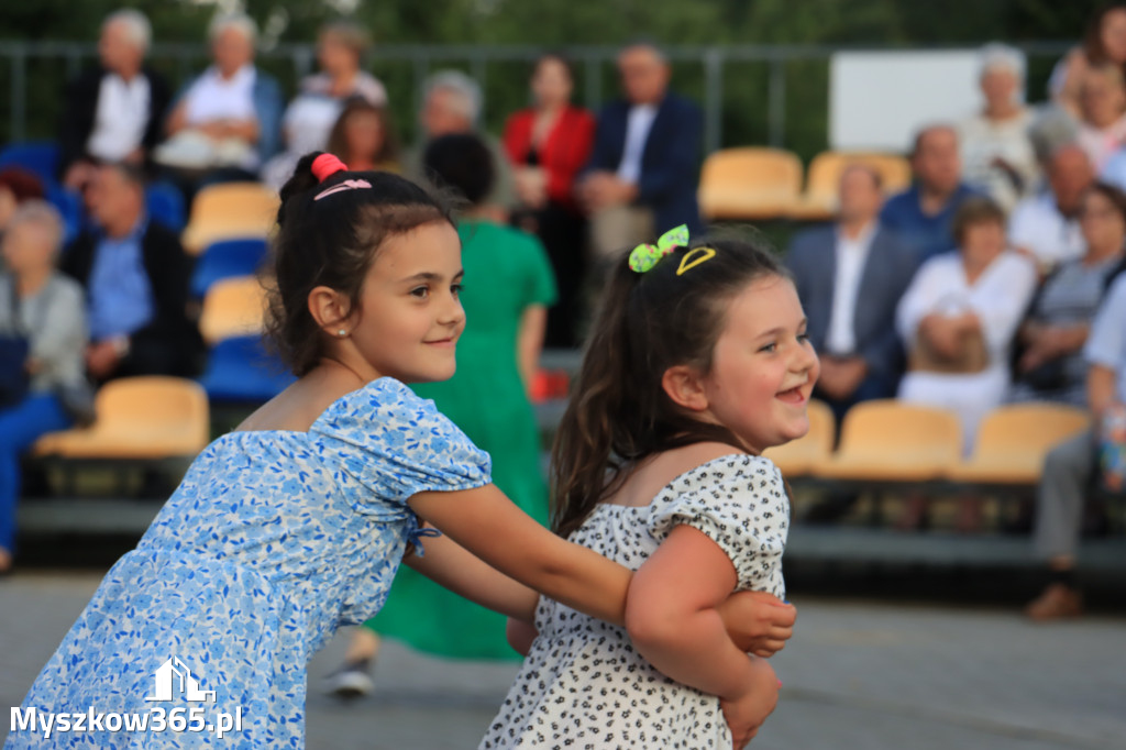 Fotorelacja: Dożynki Gminno-Parafialne w Niegowie cz. 2