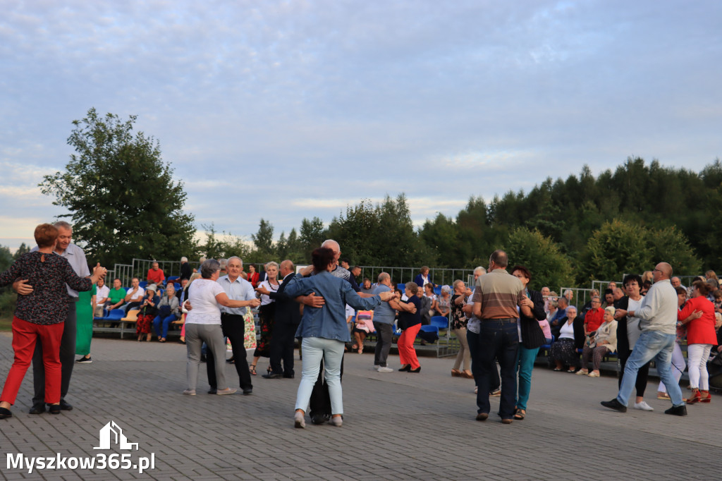 Fotorelacja: Dożynki Gminno-Parafialne w Niegowie cz. 2