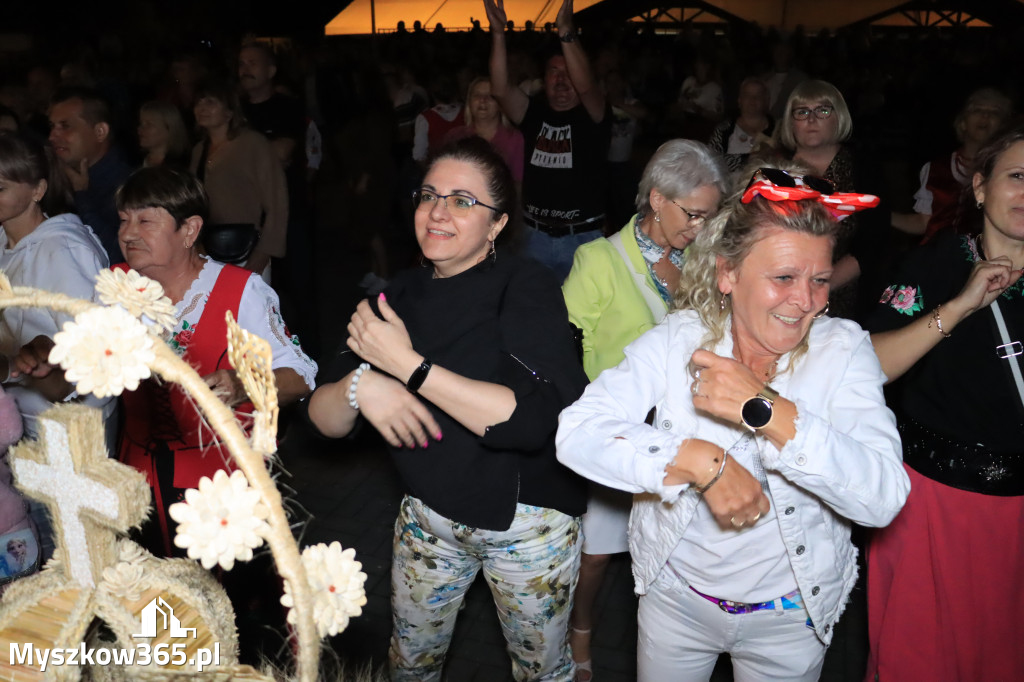 Fotorelacja: Dożynki Gminno-Parafialne w Niegowie cz. 2