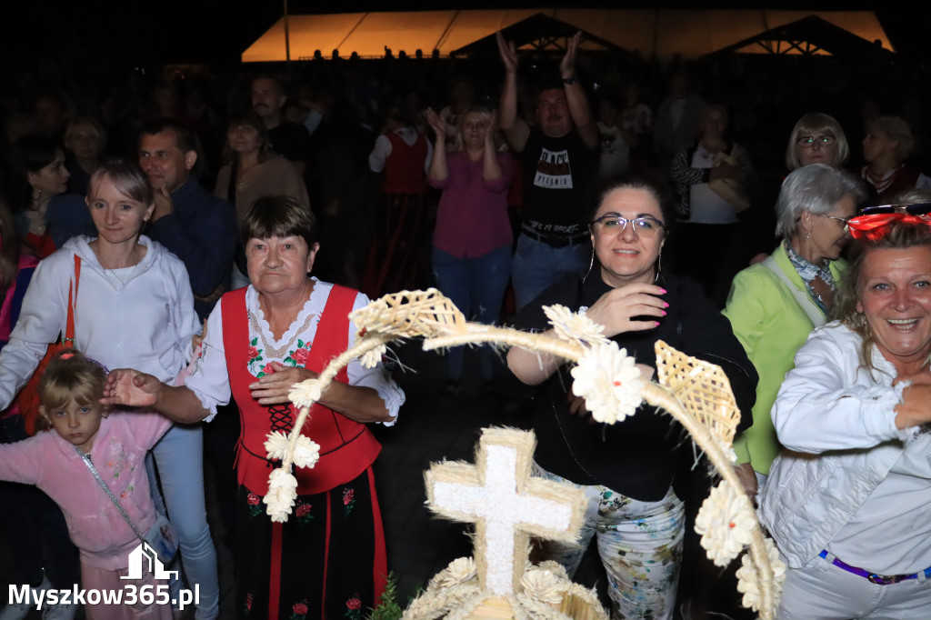 Fotorelacja: Dożynki Gminno-Parafialne w Niegowie cz. 2