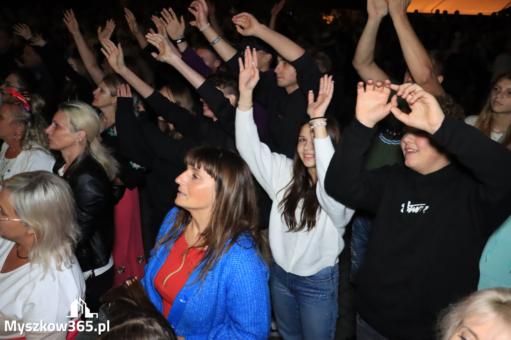 Fotorelacja: Dożynki Gminno-Parafialne w Niegowie cz. 2