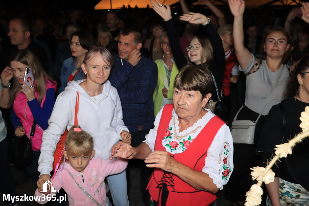 Fotorelacja: Dożynki Gminno-Parafialne w Niegowie cz. 2