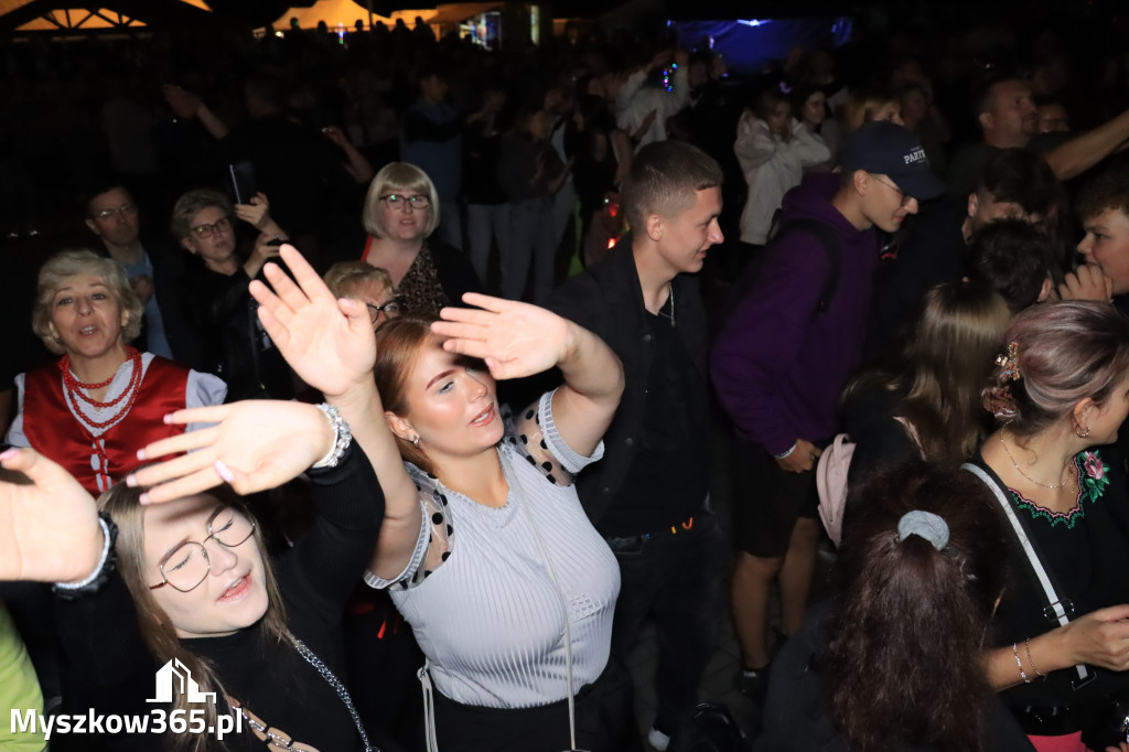 Fotorelacja: Dożynki Gminno-Parafialne w Niegowie cz. 2