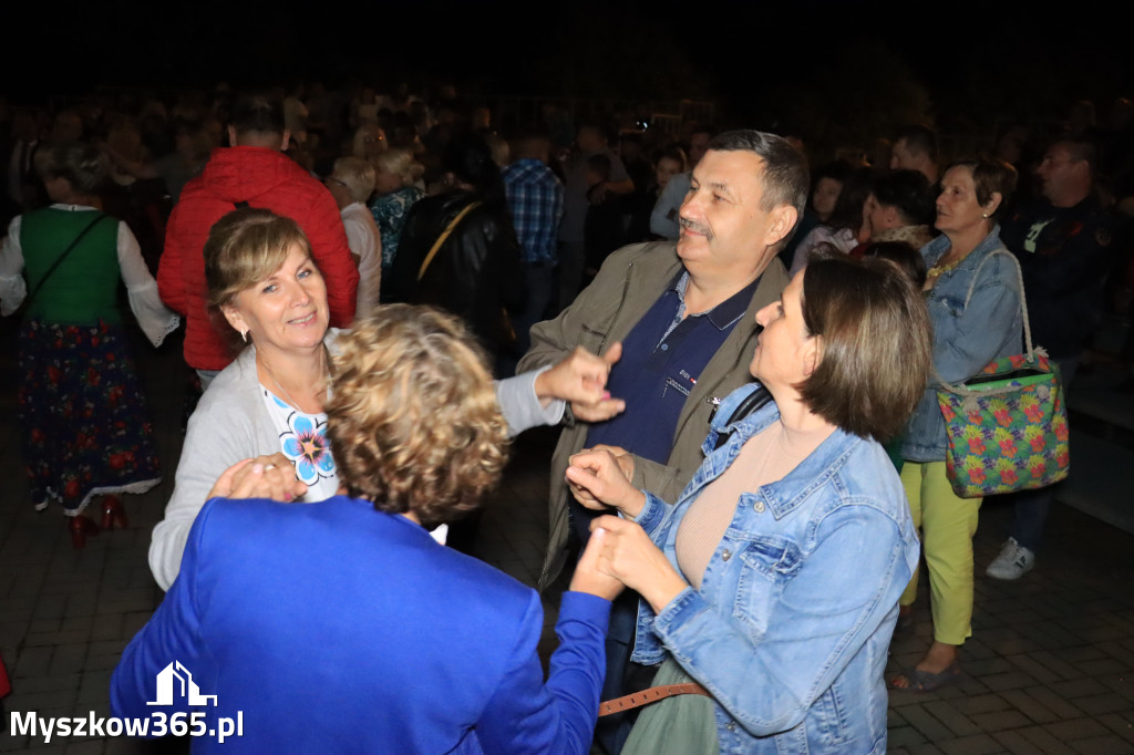 Fotorelacja: Dożynki Gminno-Parafialne w Niegowie cz. 2