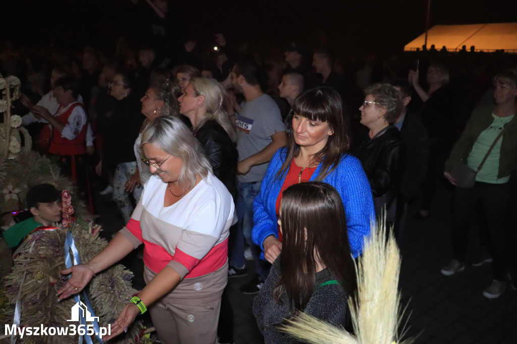 Fotorelacja: Dożynki Gminno-Parafialne w Niegowie cz. 2