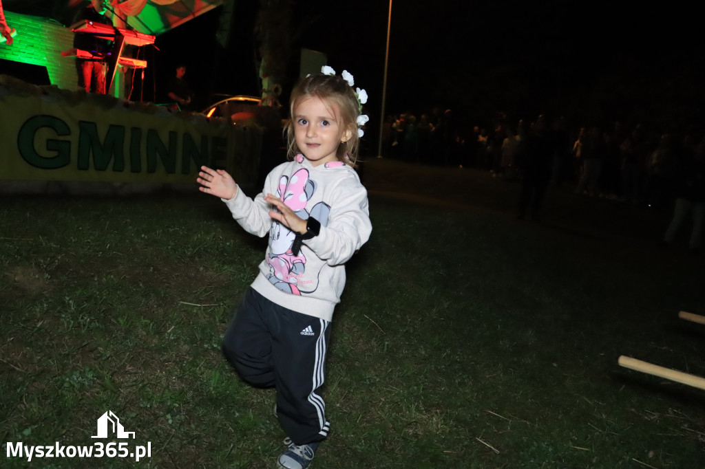 Fotorelacja: Dożynki Gminno-Parafialne w Niegowie cz. 2