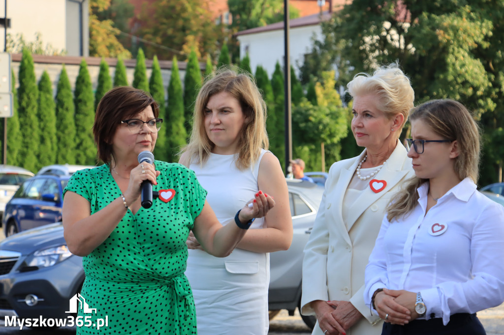 Fotorelacja: KOBIETY NA WYBORY - Myszków.