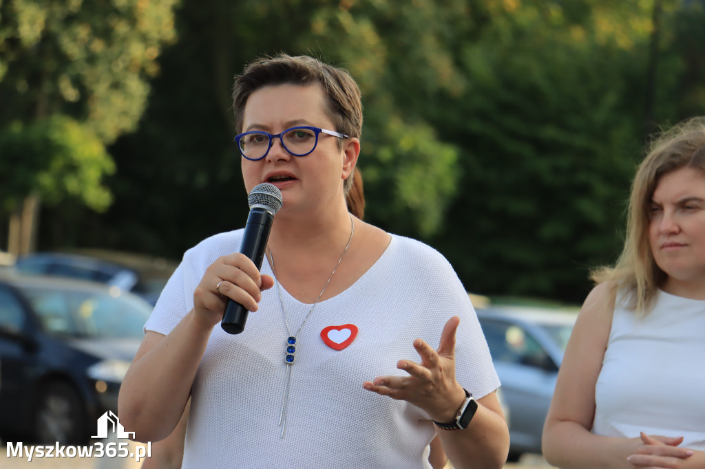 Fotorelacja: KOBIETY NA WYBORY - Myszków.