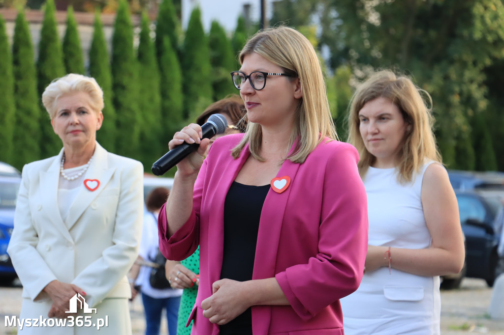Fotorelacja: KOBIETY NA WYBORY - Myszków.