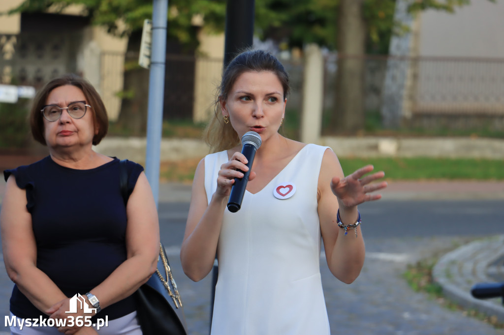 Fotorelacja: KOBIETY NA WYBORY - Myszków.