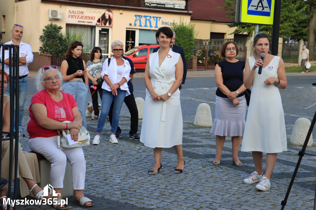Fotorelacja: KOBIETY NA WYBORY - Myszków.