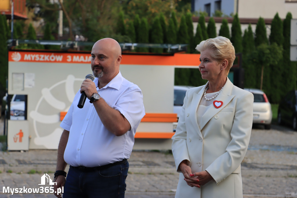 Fotorelacja: KOBIETY NA WYBORY - Myszków.