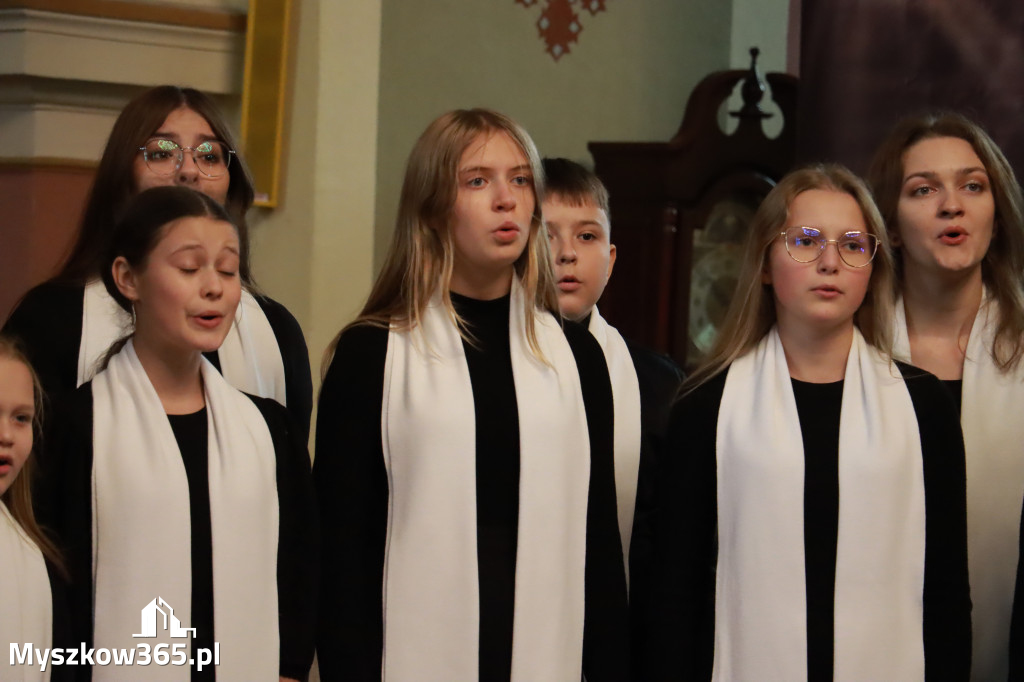 Fotorelacja: Przesłuchania w Koziegłówkach - XII Festiwalu Pieśni Maryjnej