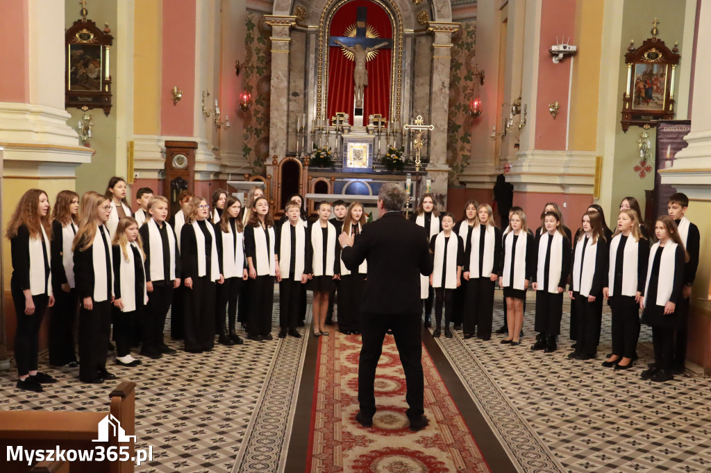 Fotorelacja: Przesłuchania w Koziegłówkach - XII Festiwalu Pieśni Maryjnej